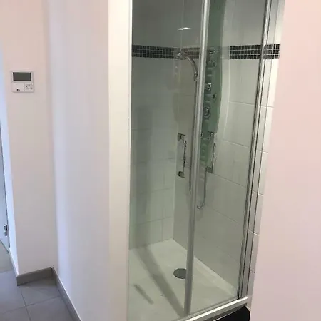 Du Large Apartment